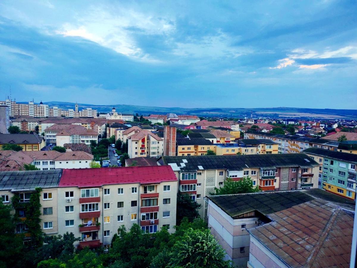 The View1 Apartment Алба Юлия Екстериор снимка